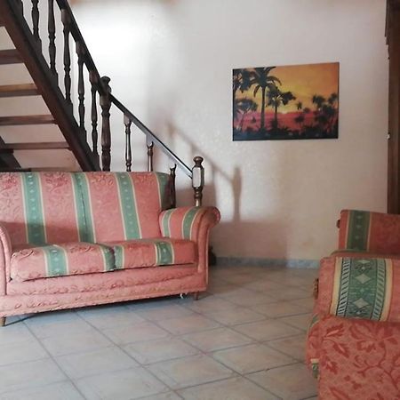 Casa Vacanze Autonoma Brevi Periodi Vibo Valentia Luaran gambar