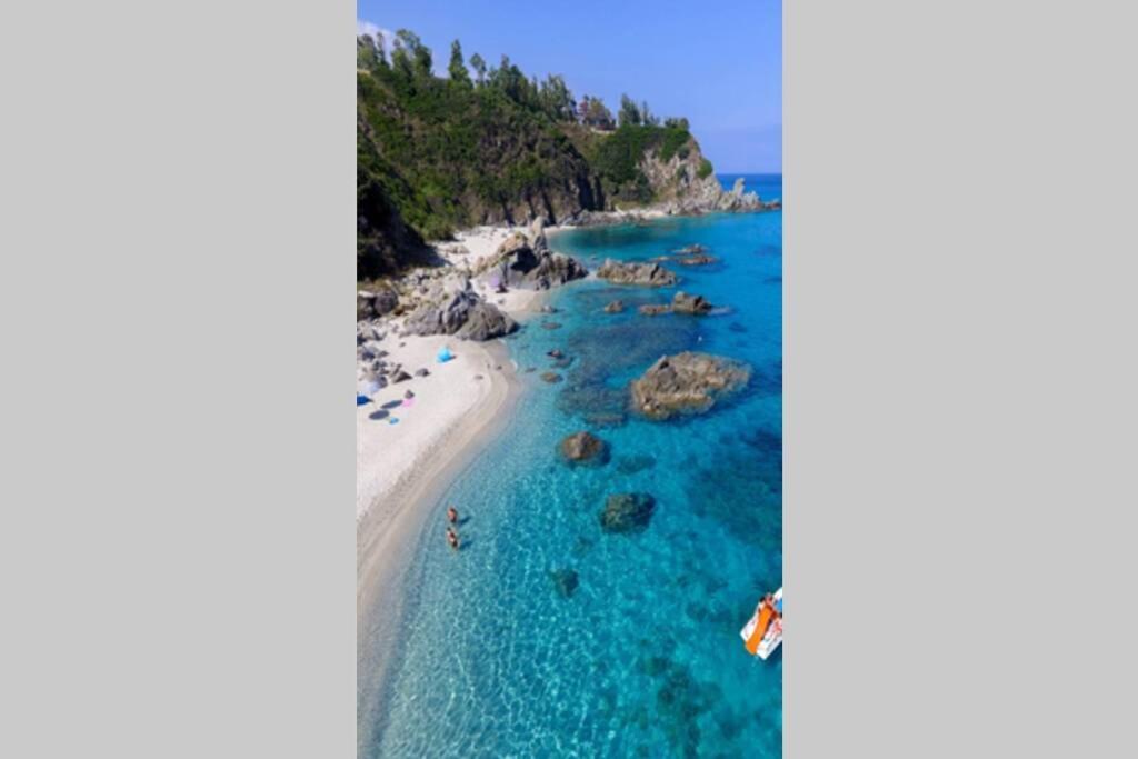 Casa Vacanze Autonoma Brevi Periodi Vibo Valentia Luaran gambar