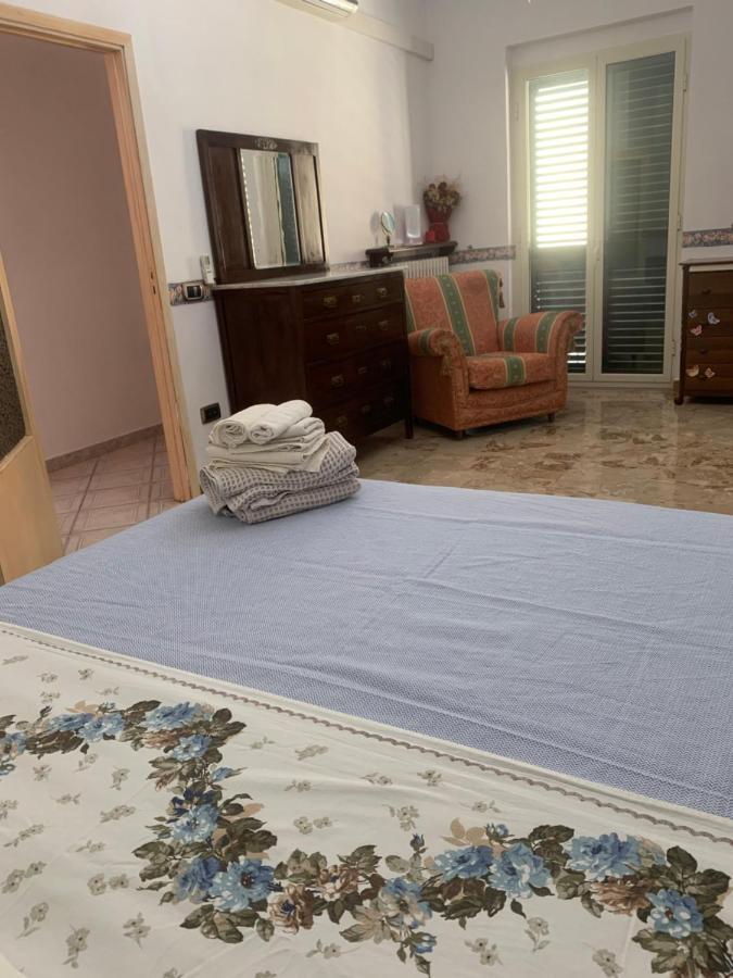 Casa Vacanze Autonoma Brevi Periodi Vibo Valentia Luaran gambar